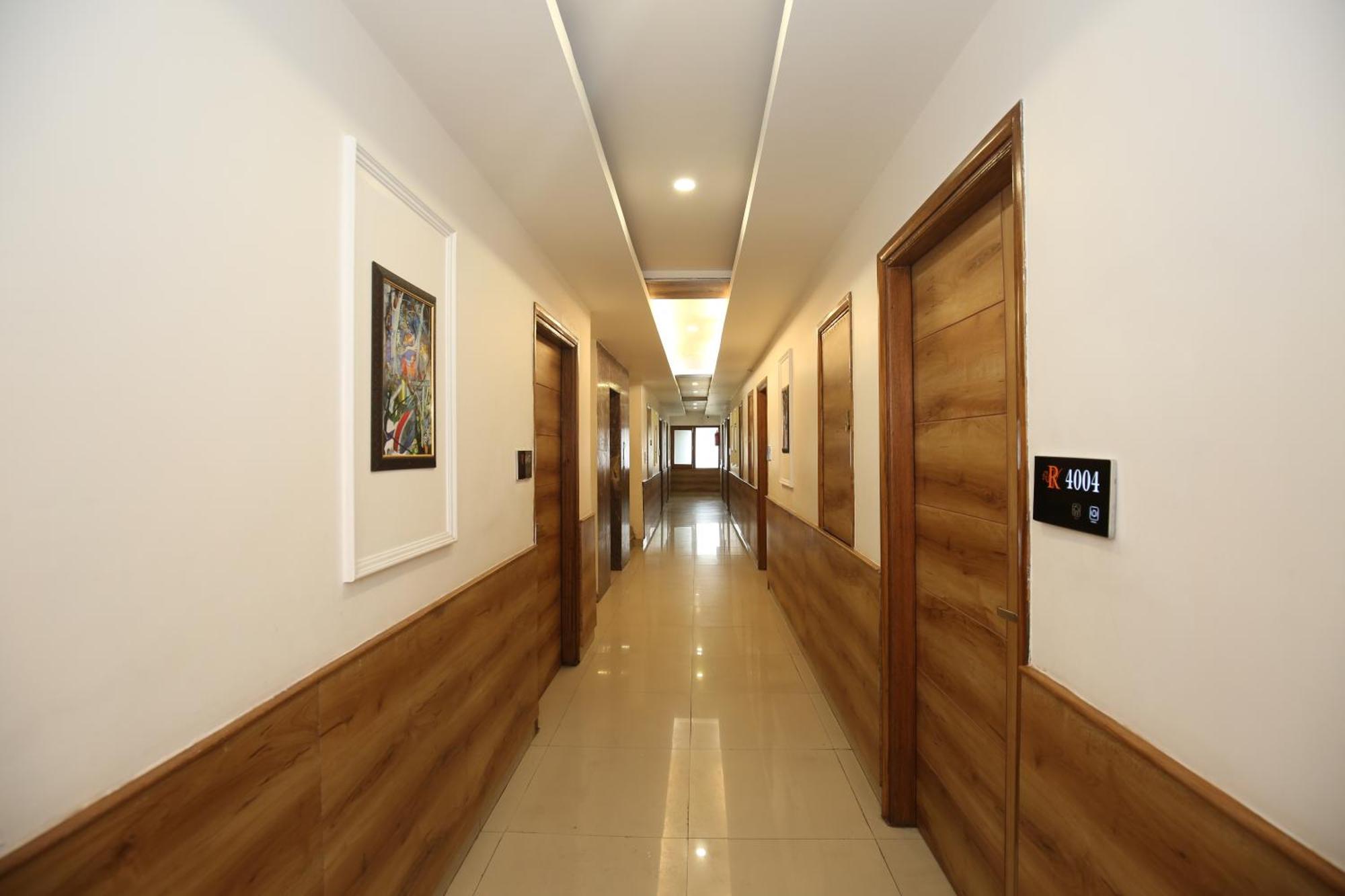 Hotel Rv Regency Amritsar Esterno foto