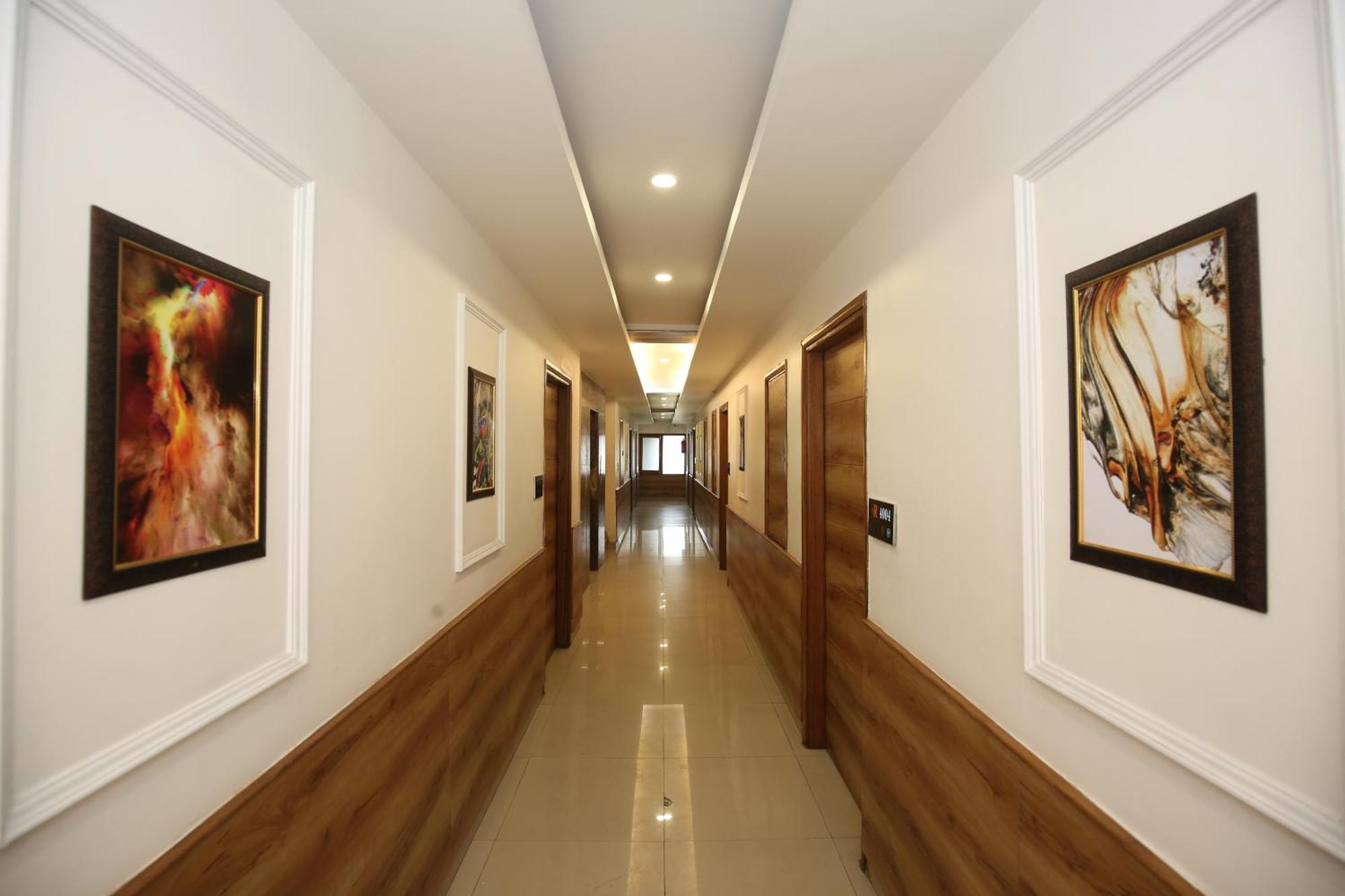 Hotel Rv Regency Amritsar Esterno foto