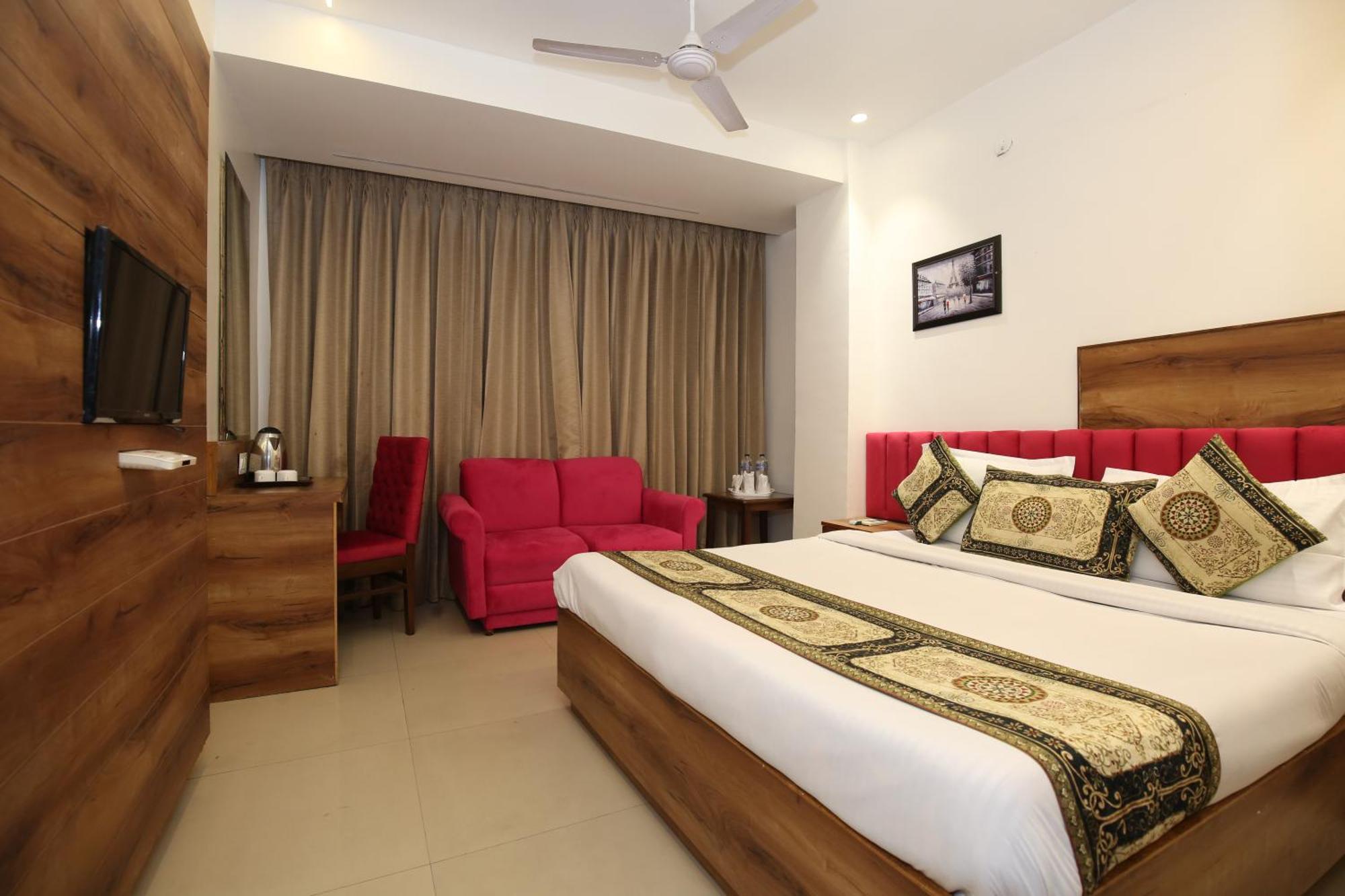 Hotel Rv Regency Amritsar Esterno foto