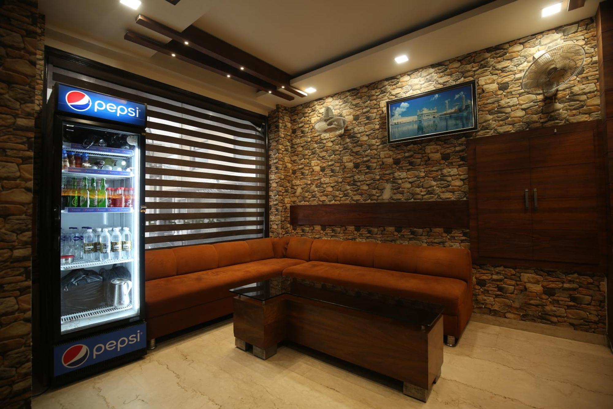 Hotel Rv Regency Amritsar Esterno foto