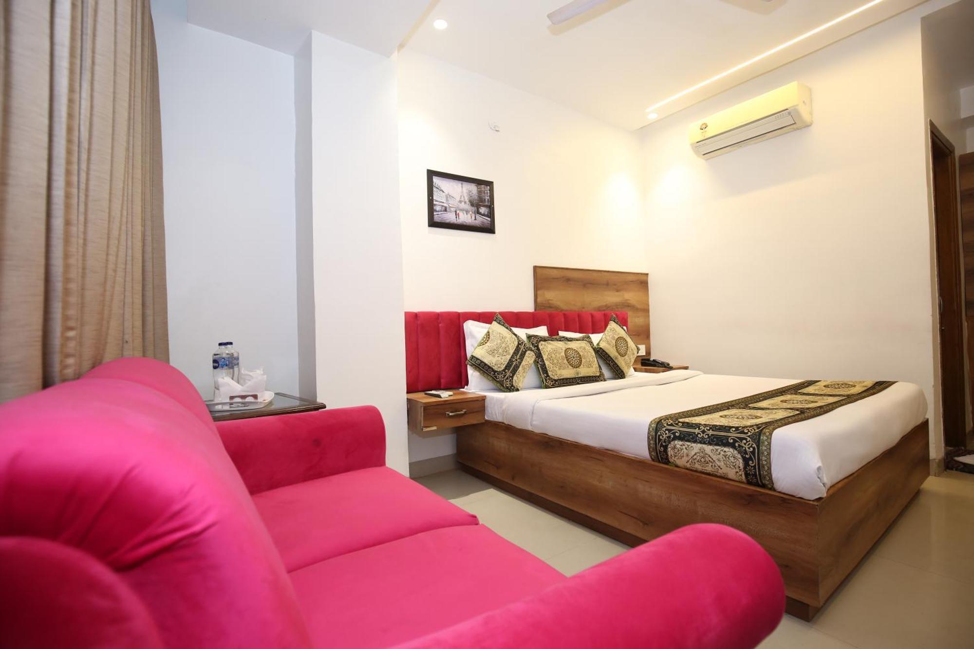 Hotel Rv Regency Amritsar Esterno foto