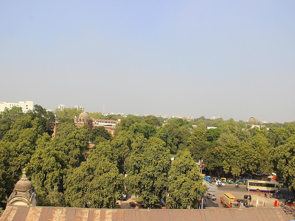 Hotel Rv Regency Amritsar Esterno foto